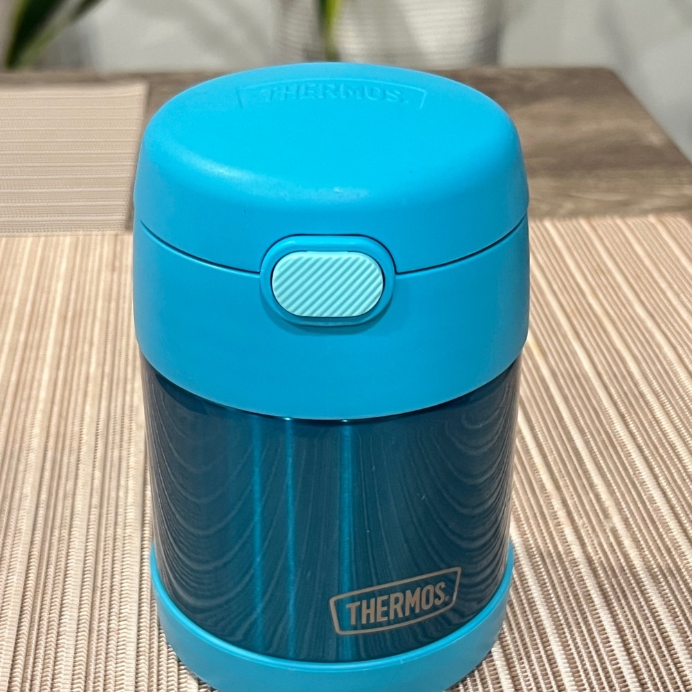 Thermos Kids' 10oz FUNtainer Stainless Steel
Food Jar with Snack Top & Spoon